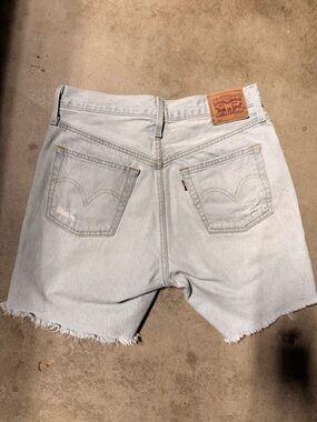 Levi's Light Blue distressed Denim Shorts size 6